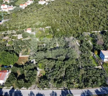 Građevinsko zemljište u Lovištu(Pogled na more) 784 M2 - cover