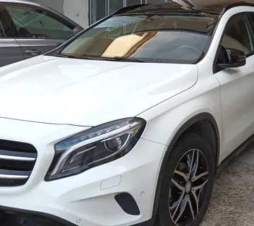 Mercedes GLA 220d 4Mtic automatik 7G DCT - cover