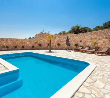 Kuća za odmor Roza - cover