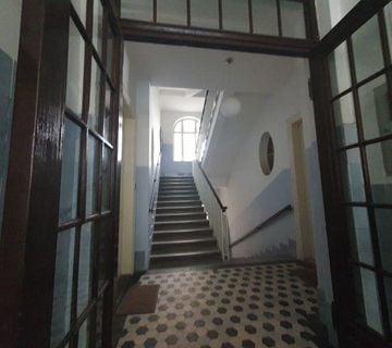 stan: Centar, Draškovićeva, 3-sob, 1 kat, 80,22 m2, prazan - cover