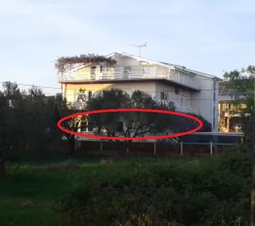 APP 4+1 OD 49 EURA U PRIZEMLJU SA VELIKOM TERASOM ,OD PLAŽE 100 METARA - cover