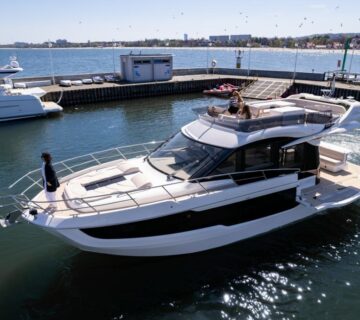 GALEON 440 FLY - cover