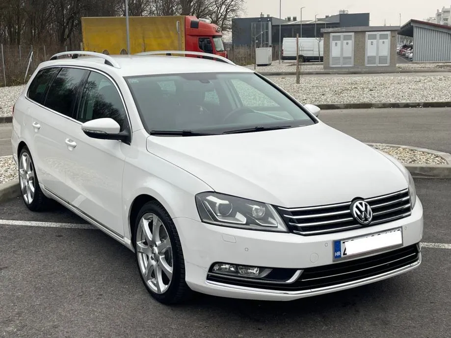 VW Passat Variant 2,0 TDI - cover