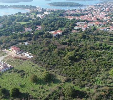 Građevinsko zemljište, Medulin, 1597 m2, 400 metara od mora - cover