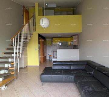 PULA, Prodaje se dvoetažni stan , 70 m² (prodaja) - cover