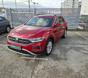 VW T-Roc 1,0 TSI LIFE PLUS - cover