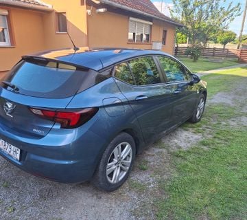 Prodajem opel astru k - cover