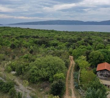 Otok KRK, zemljište za 10 kuća! - cover