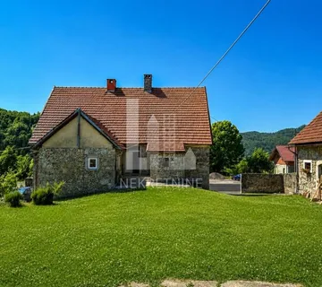 GORSKI KOTAR – Autentičan kameni kompleks s četiri objekta (prodaja) - Vrbovsko