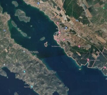 Građevinsko zemljište, Biograd na Moru, 8378 m2 - T1 i R2 prvi red - cover