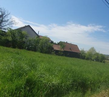 Građevinsko zemljište, Jakovlje, 1700m2, odl. za kuću ili manju zgradu - cover