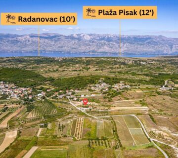 Građevinsko zemljište - Ražanac, Radovin - 2,045 m2 - cover