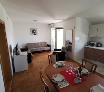 Stan Malinska Krk, 62 m2+parking, balkon - Bogovići, Malinska-Dubašnica