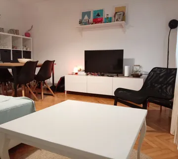 Prodaja dva stana (53 m2 i 33 m2) - Rudeš - Zagreb