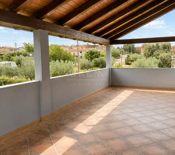 Renovirani stan 5 km od Poreča