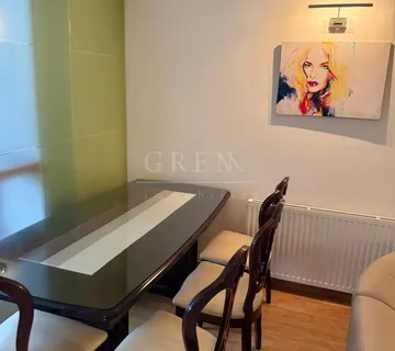 Stan Trnje (Sigečica) 72 m2, 1. kat - Zagreb