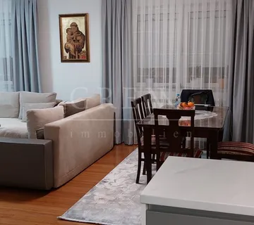 Kuća Zagreb Dubrava, 280 m2, garaža, pomoćni objekt - cover