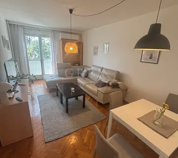 Stan Zagreb Knežija, 55 m2, loggia, najam