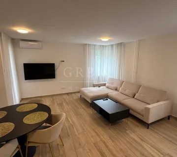 Prekrasno uređen 3-sobni stan, 75 m2 - Borovje, Zagreb - cover