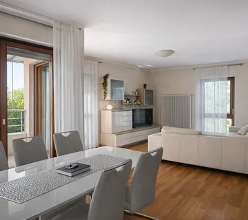 Zagreb 3-sobni Stan Vrhovec 75m² GARAŽA/BEZ PROVIZIJE - cover