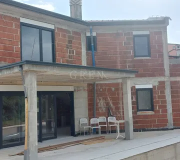 Kuća u izgradnji nedaleko Poreča - cover