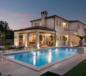Luksuzna vila sa bazenom, Kanfanar, 359 m2, prodaja - Dubravci, Kanfanar