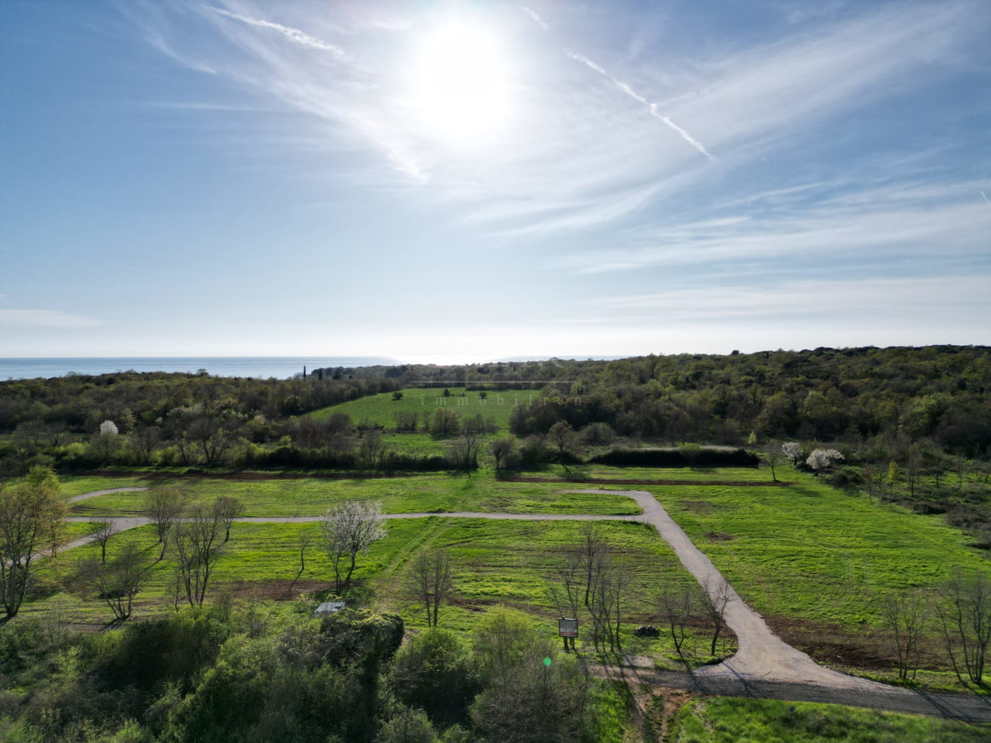 Poljoprivredno zemljište 700 m od mora, Poreč, prodaja - cover