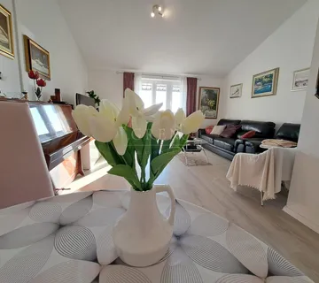 Stan U Blizini Centra Grada I Plaža S Panoramskim Pogledom Na More I Grad Poreč