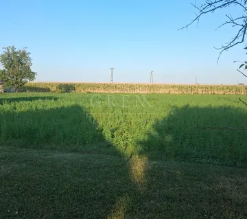 Građevinsko zemljište 662 m2 - Gornja Lomnica - Gornja Lomnica, Velika Gorica
