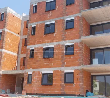 Apartman u kući sa liftom u izgradnji - Poreč