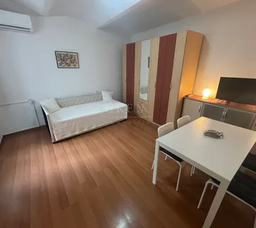 Stan Zagreb Centar, 25 m2, Jurišićeva ulica