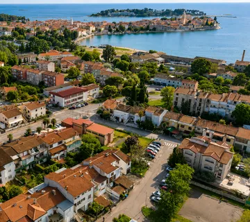 Stan u prizemlju centar Poreča