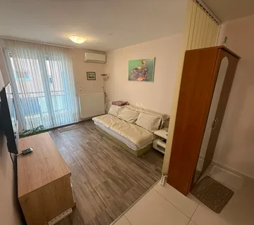 Trosoban stan, 52 m2 - Gajnice, Zagreb