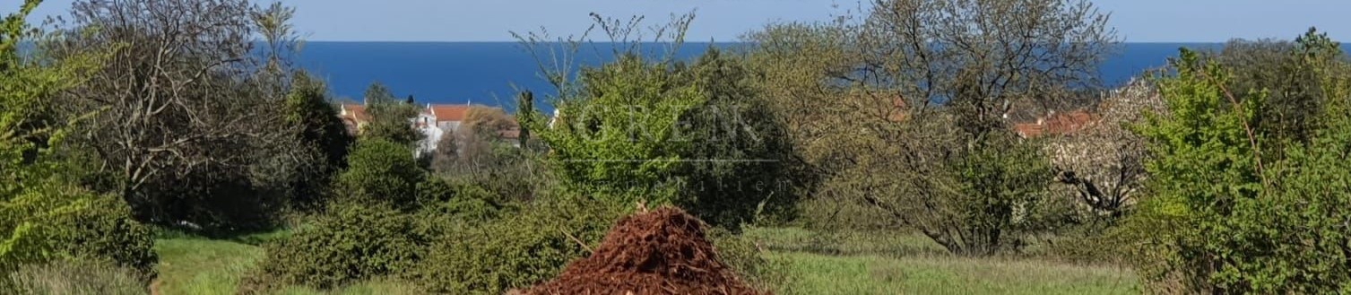 Građevinsko zemljište u Poreču, 900 m od mora sa pogledom na more, 658 m2, prodaja - cover