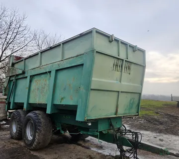 Traktorska prikolica Vaia - cover