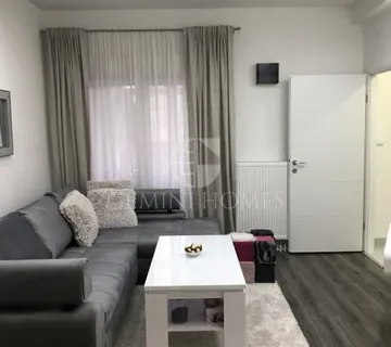 PRILIKA! Trosoban stan, 57,00 m², Trešnjevka - BEZ PROVIZIJE - cover