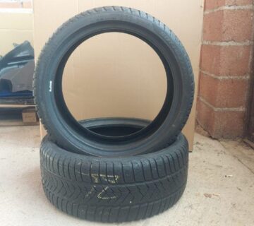 Gume Pirelli 255/35/19 ZIMSKA 2 kom.Gume Pirelli Sottozero 3 Run Flat - cover