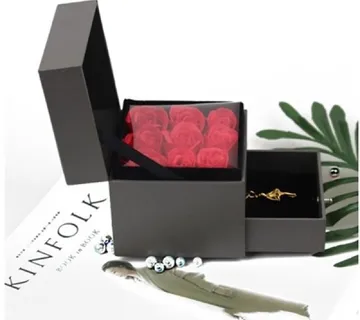 Rose Design poklon kutija sa 9 ruža - cover