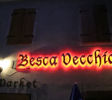 Izrada reklama - Indirektna rasvjeta 3D slova - cover