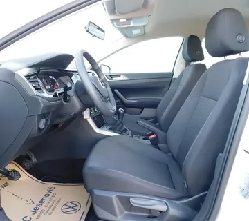 08038 Volkswagen Polo 1.0 TSI Comfortline - cover