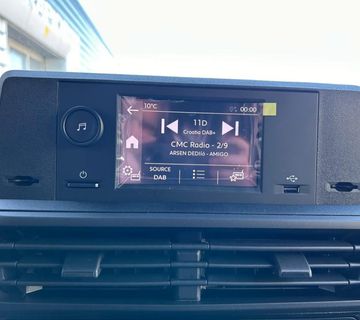 Peugeot Expert L2 2,0 BlueHDi 145 - cover