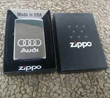 Zippo Classic High Polish Chrome - cover