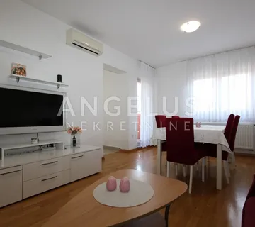 Zagreb, Središće - Trosobni stan u blizini Bundeka sa garažom - cover