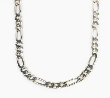 Srebrni lančić Peter - cover