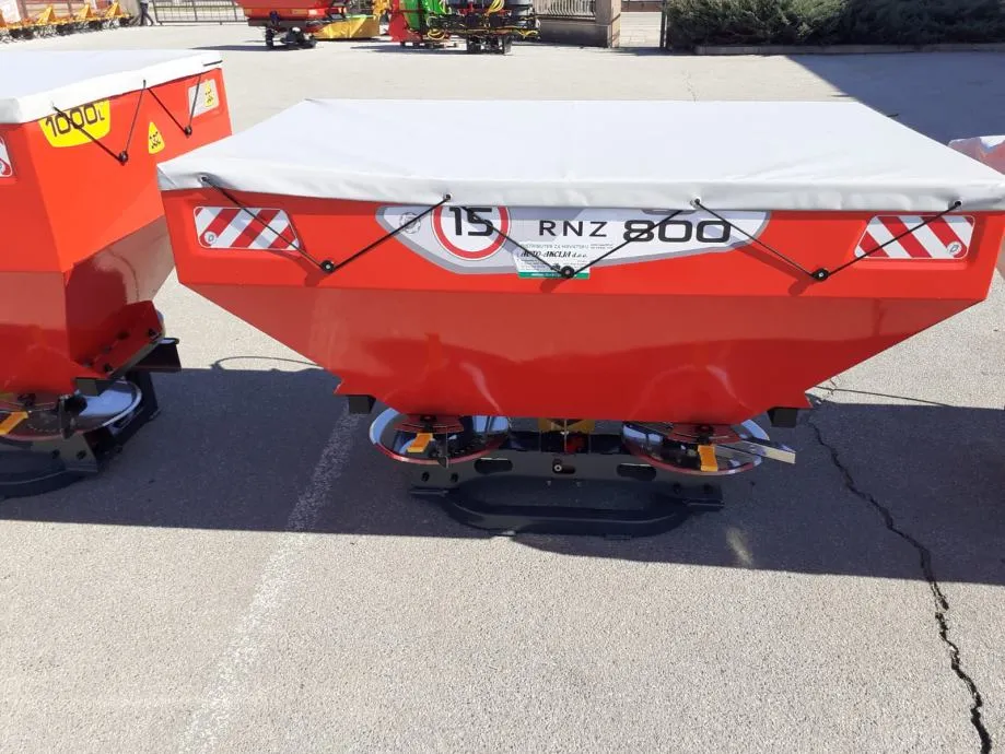 RASIPAČ UMJETNOG GNOJIVA 800L "SUPER-ABO" - cover