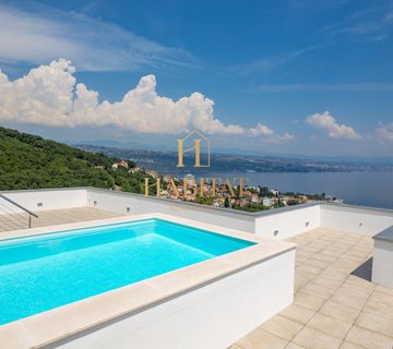 OPATIJA, LUKSUZAN PENTHOUSE SA OTVORENIM POGLEDOM NA MORE, U NOVOGRADNJI S BAZENOM! - cover