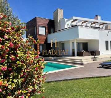 Samostojeća urbana villa od 350m2 korisne površine u Vodnjanu prodaje se - cover