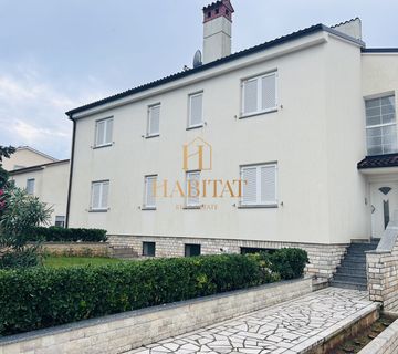 Istra, Medulin, Pjescana Uvala, Vila 330m2 sa 6 apartmana , stan140m2 - cover