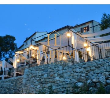 Buje, Kastel , Restoran , Villa , 285m2 - cover