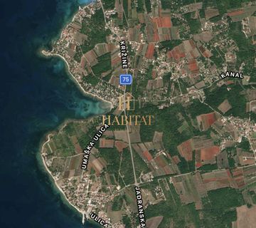 Istra , Lovrecica , 861m2 poljoprivredna parcela - cover